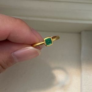 18K Gold Emerald Ring